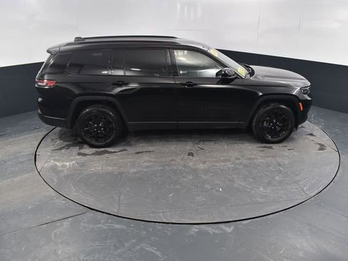 Used 2024 Jeep Grand Cherokee L Laredo image 44