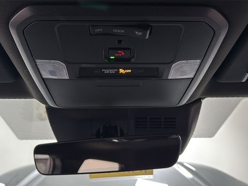 New 2026 Toyota Tacoma SR5 image 11