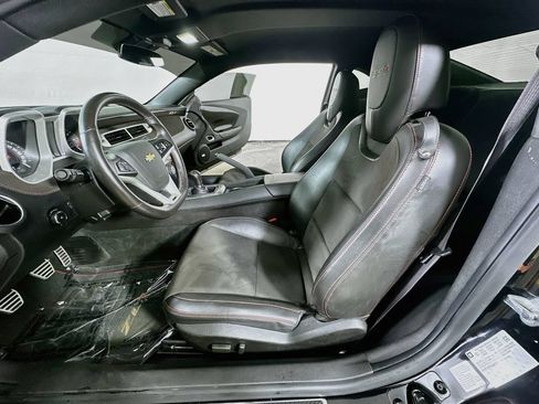 Used 2014 Chevrolet Camaro ZL1 RWD image 14