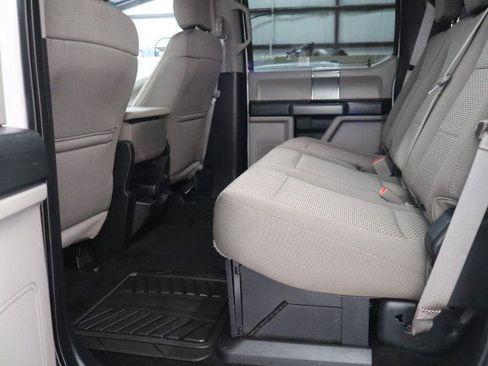 Used 2018 Ford F250 XLT w/ XLT Premium Package AWD/4WD image 49