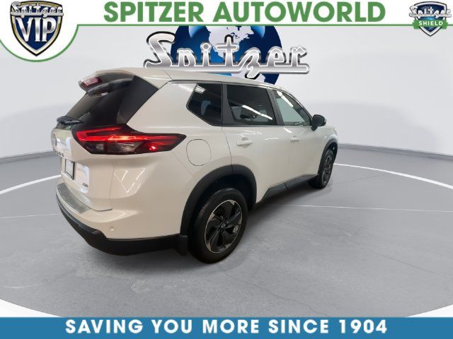 Used 2026 Nissan Rogue SV AWD/4WD image 9