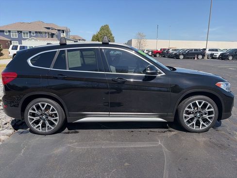 Used 2021 BMW X1 xDrive28i w/ Convenience Package image 6