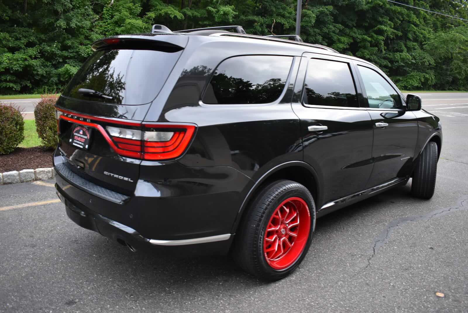Used 2016 Dodge Durango Citadel w/ Premium Entertainment Group AWD/4WD image 4