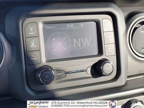 Used 2021 Jeep Wrangler Sport image 15