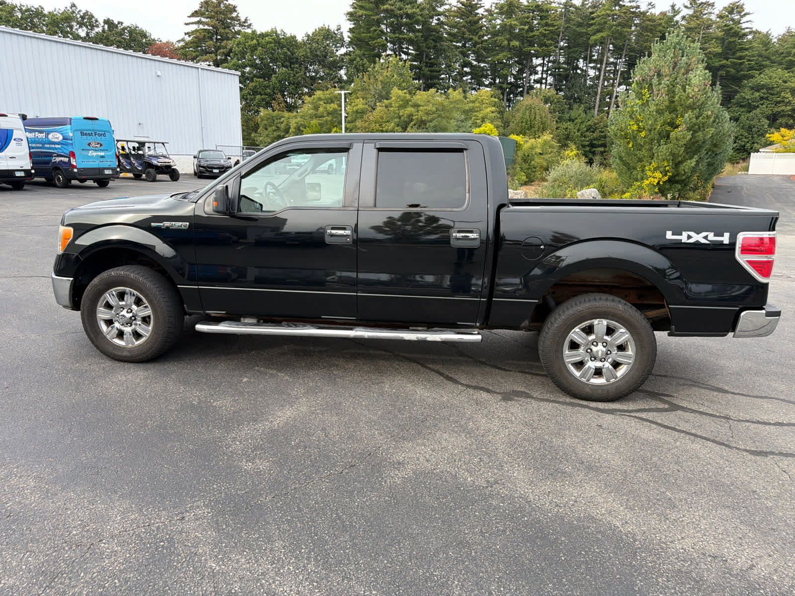 Used 2011 Ford F150 XLT w/ XLT Chrome Pkg AWD/4WD image 10