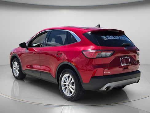Used 2022 Ford Escape SE w/ Convenience Package FWD image 8