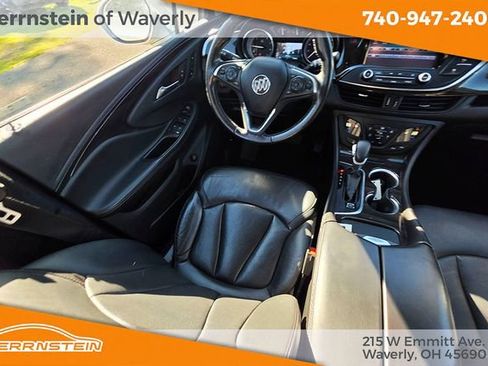 Used 2019 Buick Envision Essence FWD image 10