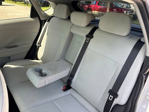 Used 2024 Hyundai Kona SEL FWD image 11