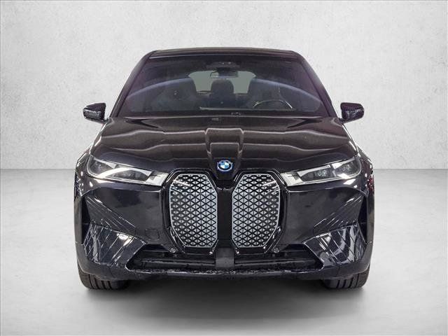 Certified 2024 BMW iX xDrive50 w/ Premium Package AWD/4WD image 2