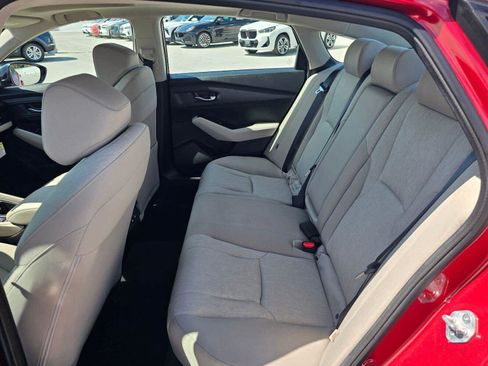 Used 2025 Honda Accord SE image 16