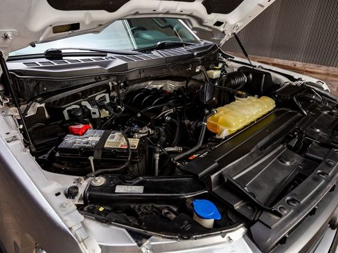 Used 2021 Ford F150 Lariat w/ Equipment Group 502A High image 40