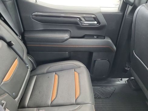 Used 2023 GMC Sierra 1500 AT4 w/ AT4 Preferred Package image 13