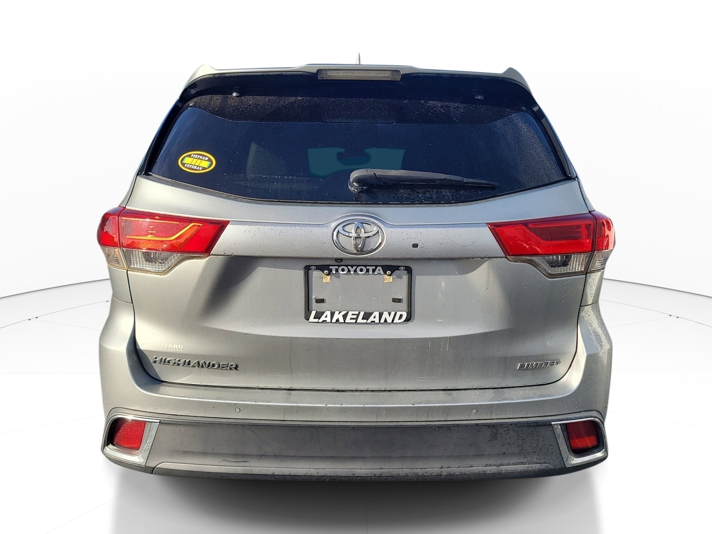 Used 2018 Toyota Highlander Limited FWD image 6