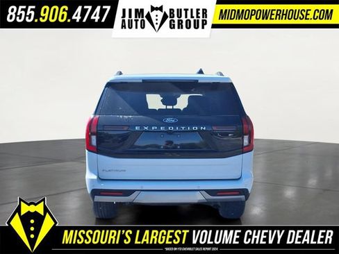 Used 2025 Ford Expedition Platinum AWD/4WD image 5