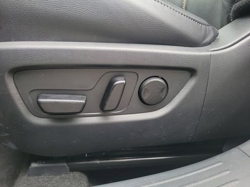 Used 2025 MAZDA CX-50 AWD 2.5 S w/ Premium Plus Pkg image 22