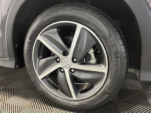 Used 2021 Honda HR-V EX-L image 3