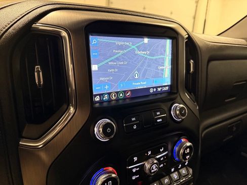 Used 2021 GMC Sierra 2500 Denali w/ Denali Black Diamond Edition AWD/4WD image 29