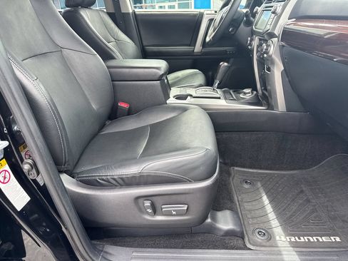 Used 2016 Toyota 4Runner Limited AWD/4WD image 14