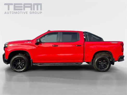 Used 2019 Chevrolet Silverado 1500 LT Trail Boss image 4