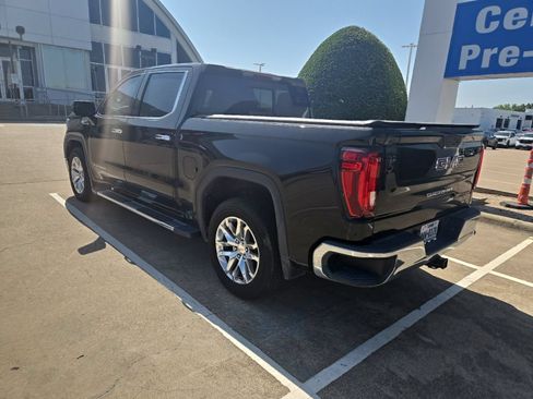 Used 2020 GMC Sierra 1500 SLT RWD image 12