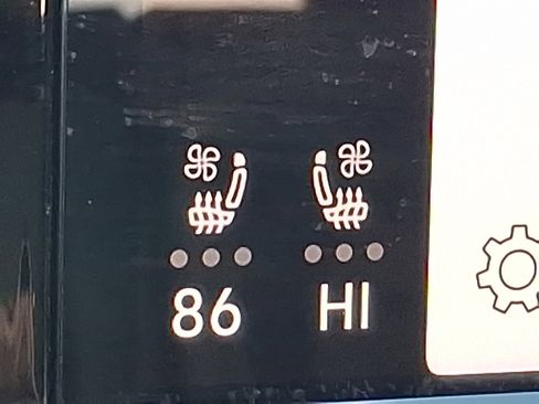 Used 2024 Volkswagen Atlas SEL image 26