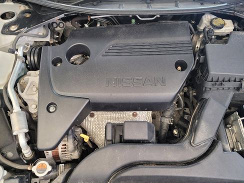 Used 2018 Nissan Altima 2.5 SV FWD image 30