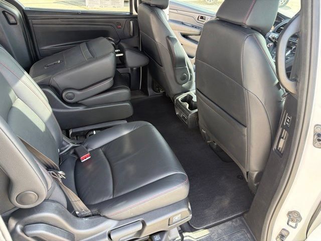 Used 2023 Honda Odyssey Sport image 26
