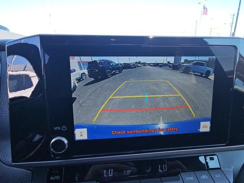 Used 2026 Toyota Camry SE FWD image 17