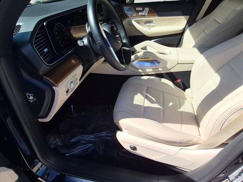 Used 2025 Mercedes-Benz GLE 450 4MATIC image 17