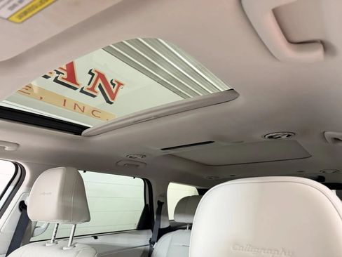 Used 2026 Hyundai Palisade Calligraphy AWD/4WD image 15