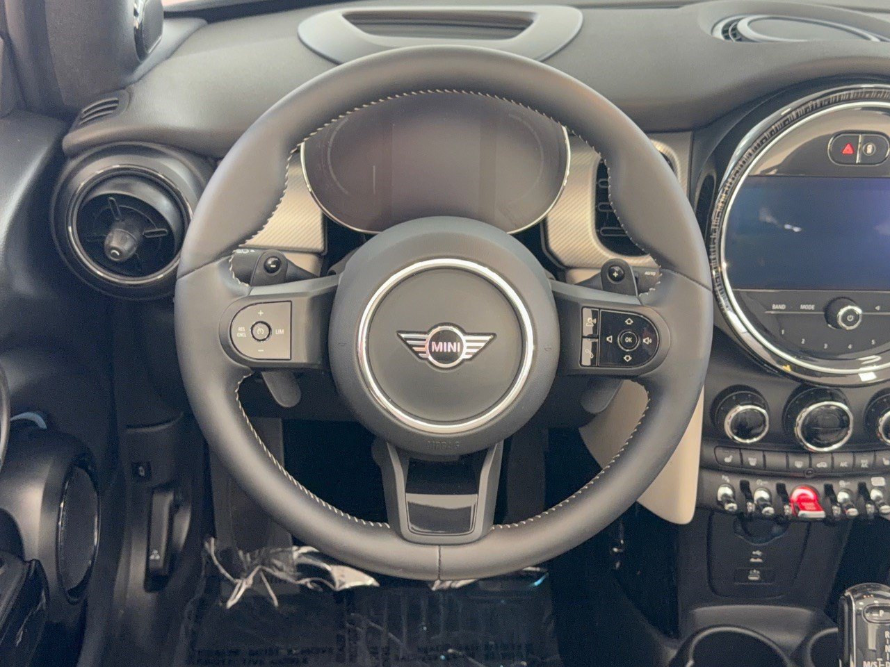 Certified 2024 MINI Cooper S FWD image 10