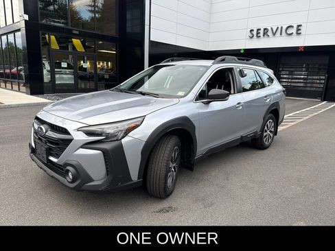Used 2024 Subaru Outback AWD/4WD image 1