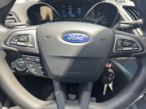 Used 2018 Ford Escape SE AWD/4WD image 10