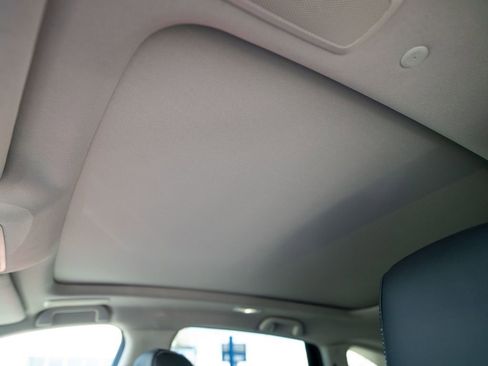 Certified 2025 Acura RDX w/ Technology Package image 30