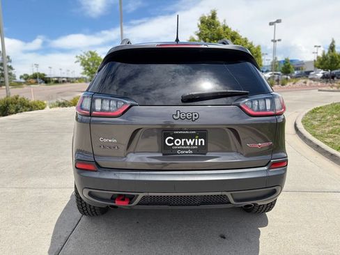 Used 2020 Jeep Cherokee Trailhawk w/ Cold Weather Group AWD/4WD image 7