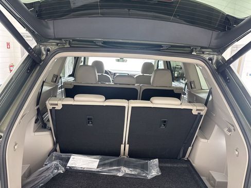 New 2026 Volkswagen Atlas SEL Premium R-Line AWD/4WD image 12