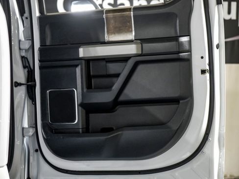 Used 2022 Ford F250 Lariat w/ Lariat Value Package image 38