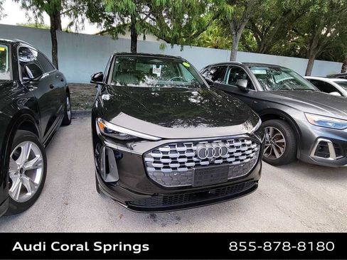 Certified 2025 Audi Q5 Premium w/ Convenience Package AWD/4WD image 10