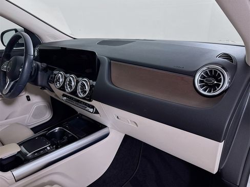 Certified 2023 Mercedes-Benz GLA 250 image 28