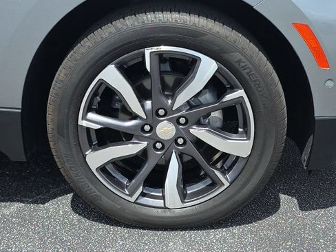 Used 2024 Chevrolet Equinox Premier FWD image 30