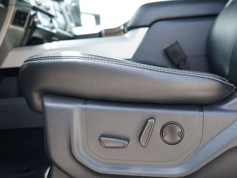 Used 2022 Ford F250 Lariat w/ Lariat Ultimate Package AWD/4WD image 20