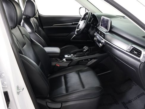 Used 2022 Kia Telluride LX FWD image 31