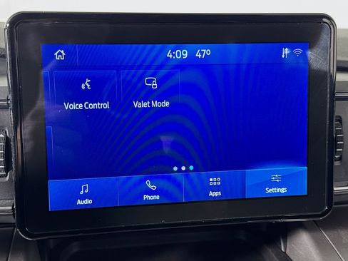 Used 2022 Ford Explorer XLT w/ Equipment Group 202A image 39