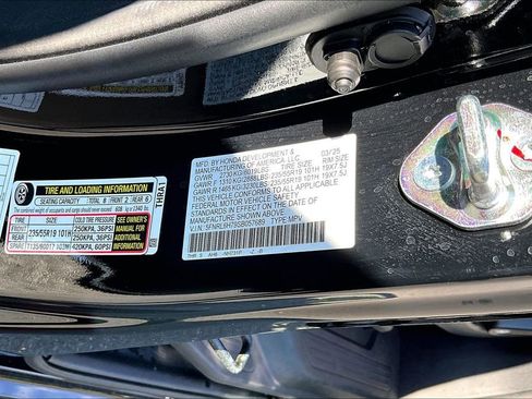 Used 2025 Honda Odyssey Sport-L image 15