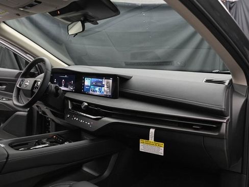 New 2025 Nissan Murano SV image 17