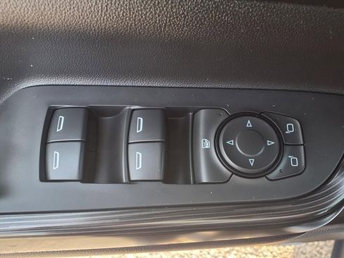 Used 2018 GMC Acadia SLT image 12