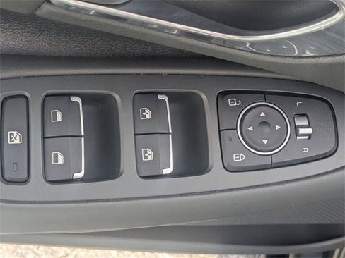 Used 2023 Hyundai Sonata SEL Plus image 16