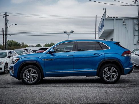 New 2024 Volkswagen Atlas Cross Sport SEL R-Line image 5