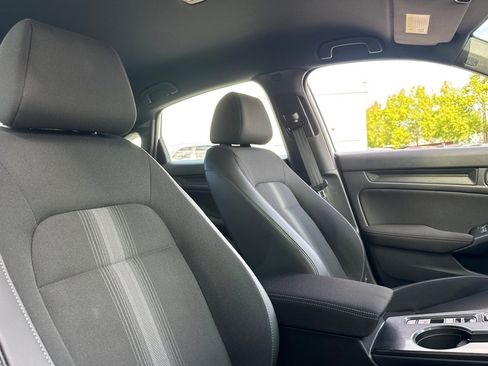 Used 2024 Honda Civic Sport image 30