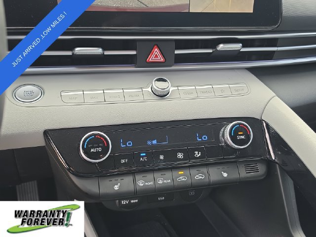 Used 2024 Hyundai Elantra Limited FWD image 26